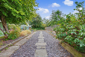 Chatsworth Road